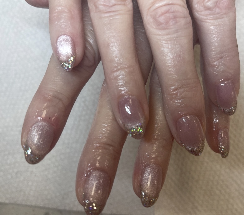 Chrome style nail set from LV Nails & Spa